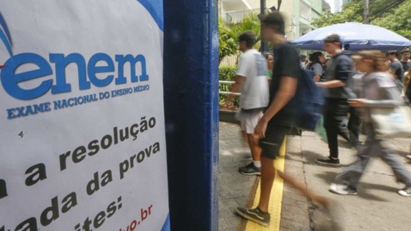 Candidatos devem justificar ausência no Enem 2024 para isenção no Enem ...
